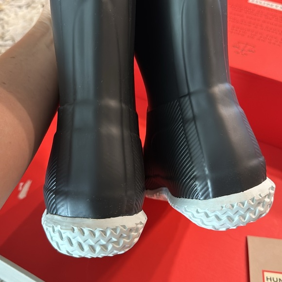 Hunter Boots - Picture 3 of 6